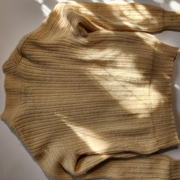 Vintage Knit Cardigan - Picture 4 of 8